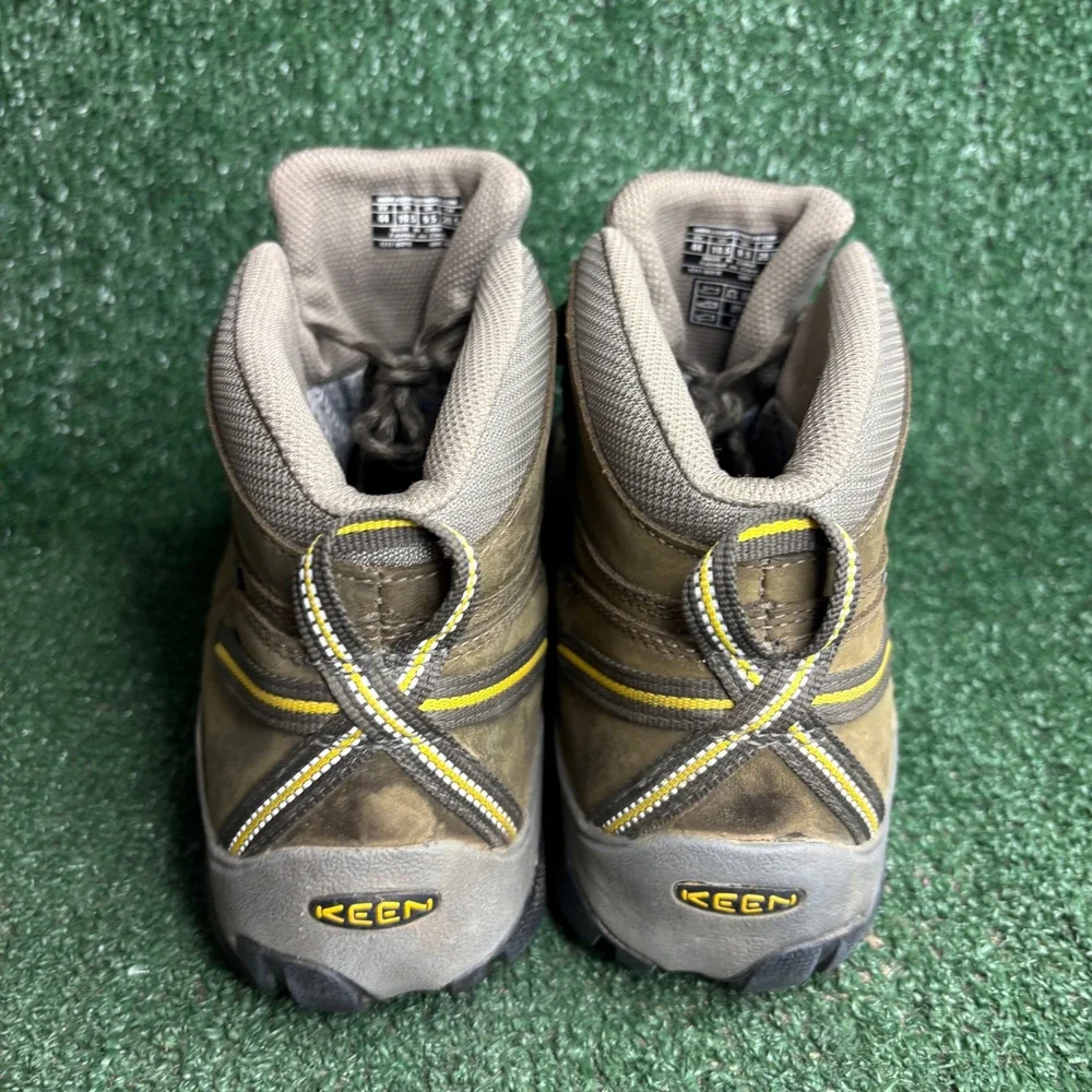 KEEN Targhee II Mid Waterproof Hiking Trail Gorpcore Boots Brown Mens Size 10.5